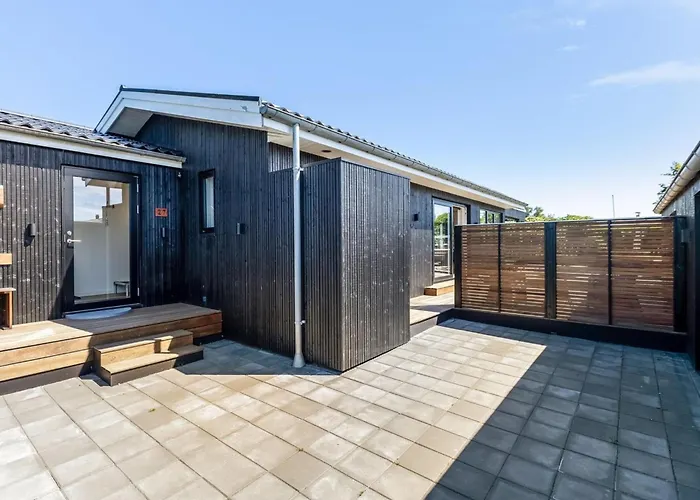 Tecumseh - 300m From The Sea By Interhome Semesterbostad