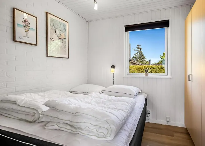 Tecumseh - 300m From The Sea By Interhome Semesterbostad *